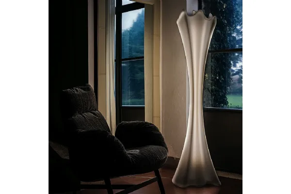 Lampada in polietilene bianco Piantana Sipario Light di Cattelan Italia