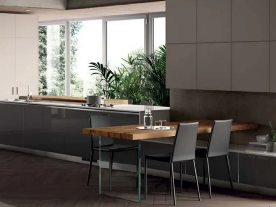Cucina Design lineare in vetro lucido Liberamente 06 di Scavolini