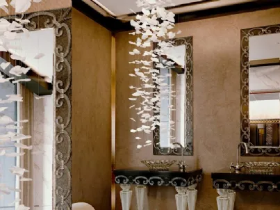 Specchio decorato con elementi a ricciolo in vetro di Murano trasparente Casanova C e Y di Reflex