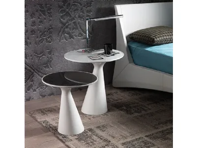 Tavolino in poliuretano rigido con piano in cristallo Peyote di Cattelan Italia