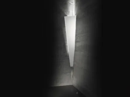 Lampada ad angolo da parete Petra di Reflex