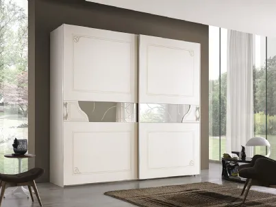 Armadio Vertigo con inserti a specchio di Ferretti e Ferretti