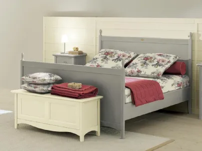 Cameretta con letto matrimoniale in legno laccato Comp 116 di Valplana