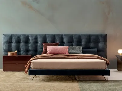 Letto in tessuto Boiserie Oscar Capitonné di Twils