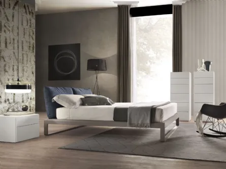 Letto Martin Rovere Cenere con cuscini testata in Econabuk di Olivieri