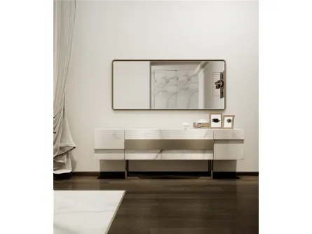 Madia in legno rivestito in vetro Marmo con maniglie e basamento in metallo finitura Bronze Musa Buffet di Reflex