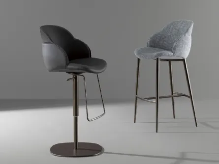 Sgabello in tessuto My Way too con base girevole o fissa in metallo di Bonaldo