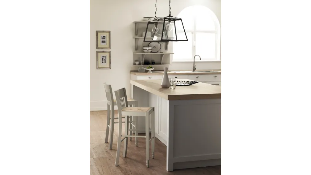 Sgabello Gea in legno massello di Scavolini