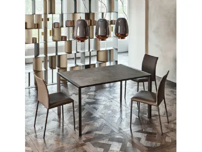 Tavolo con struttura in acciaio e piano in laminato Pedro di Cattelan Italia