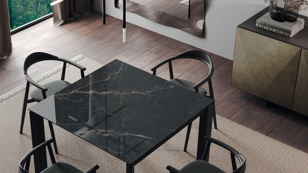 Tavolo Cosmic in gres porcellanato di Scavolini