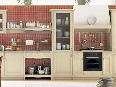 Cucina Classica lineare in legno massello con ante in vetro Comp 156 di Valplana
