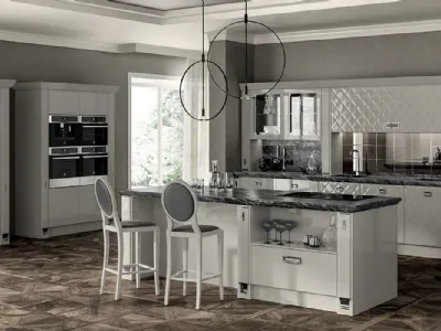 Cucina Classica Exclusiva 01 con anta Glamour di Scavolini