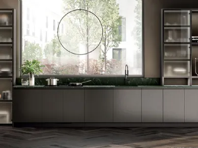 Cucina Moderna Motus in laccato effetto metallo Acciaio Scuro di Scavolini