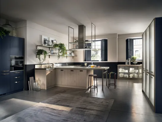 Cucina Moderna lineare Sax in decorativo Rovere Land e laccato opaco Grigio Ferro di Scavolini