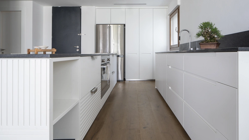 Cucina su misura Miuccia Bianco e Nero di TM Italia